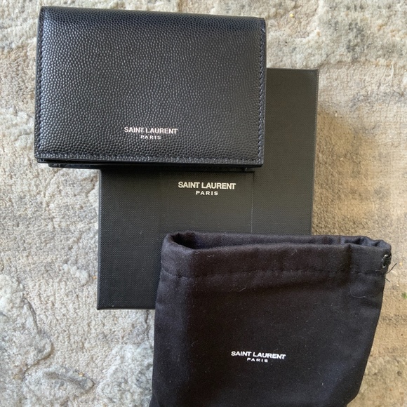 Business card holder with flap in grain de poudre-embossed leather, Saint  Laurent